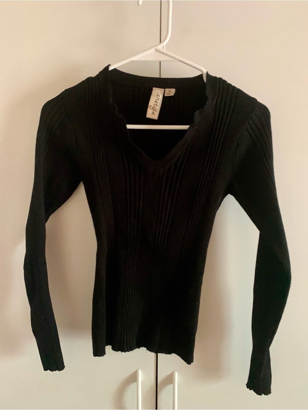 Energie Black Ribbed V-Neck Sweater #0003